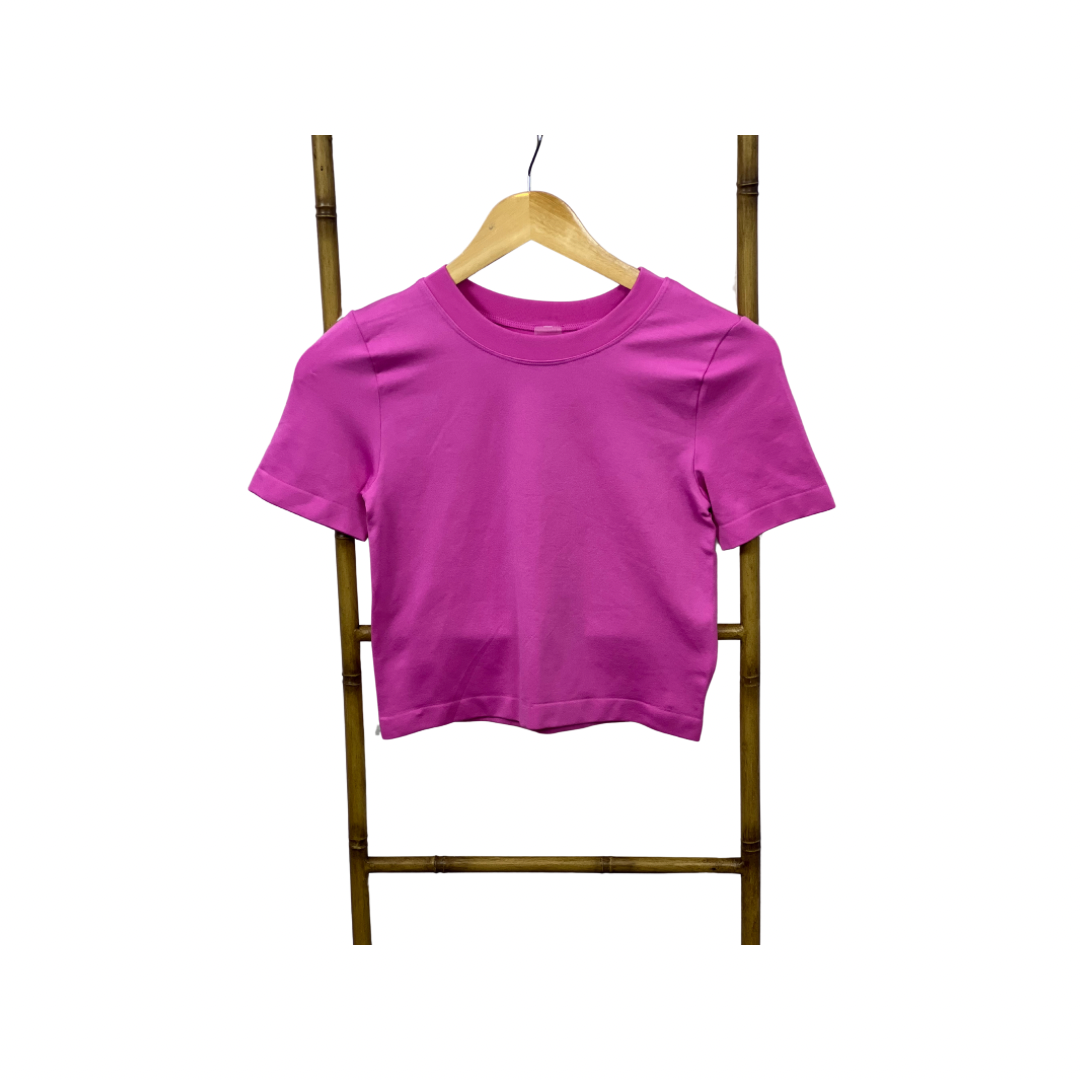 Pink basic tee