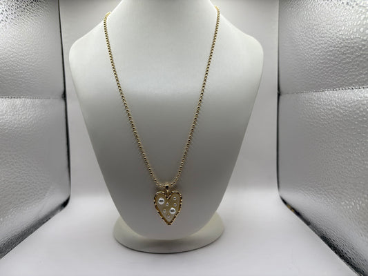 Heart and Pearl Necklace