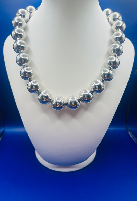 Silver necklace