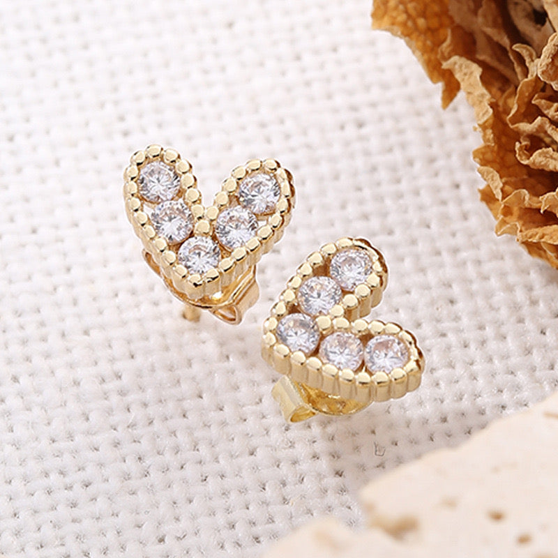 Eternal Heart Studs