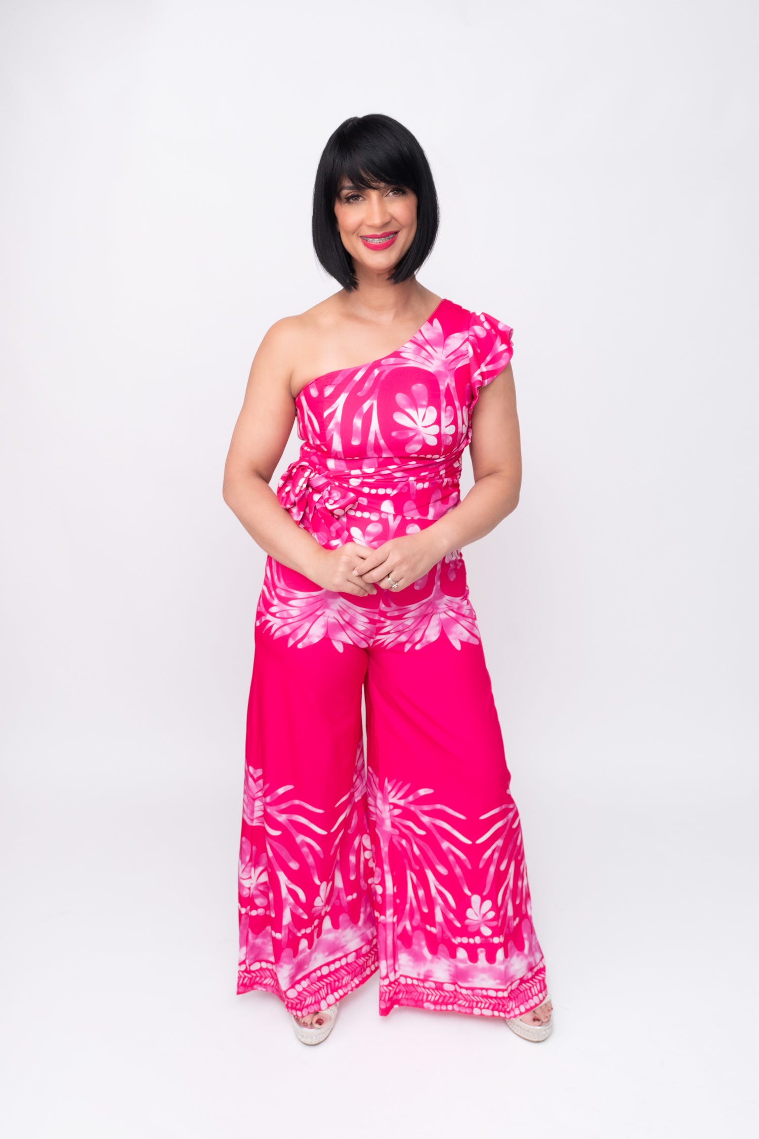 Wearing size small.   Height: 5’3  Bust: 34 Waist: 29  Hips: 41